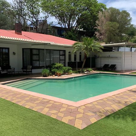 Tourmaline Holiday House Villa Windhoek Luaran gambar