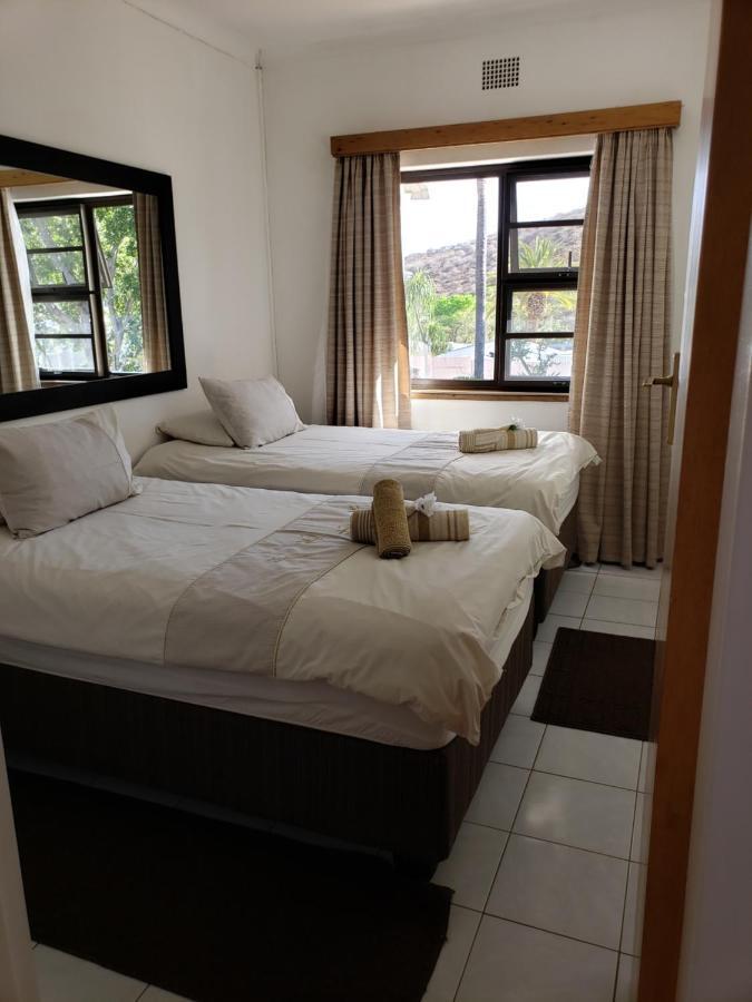 Tourmaline Holiday House Villa Windhoek Luaran gambar