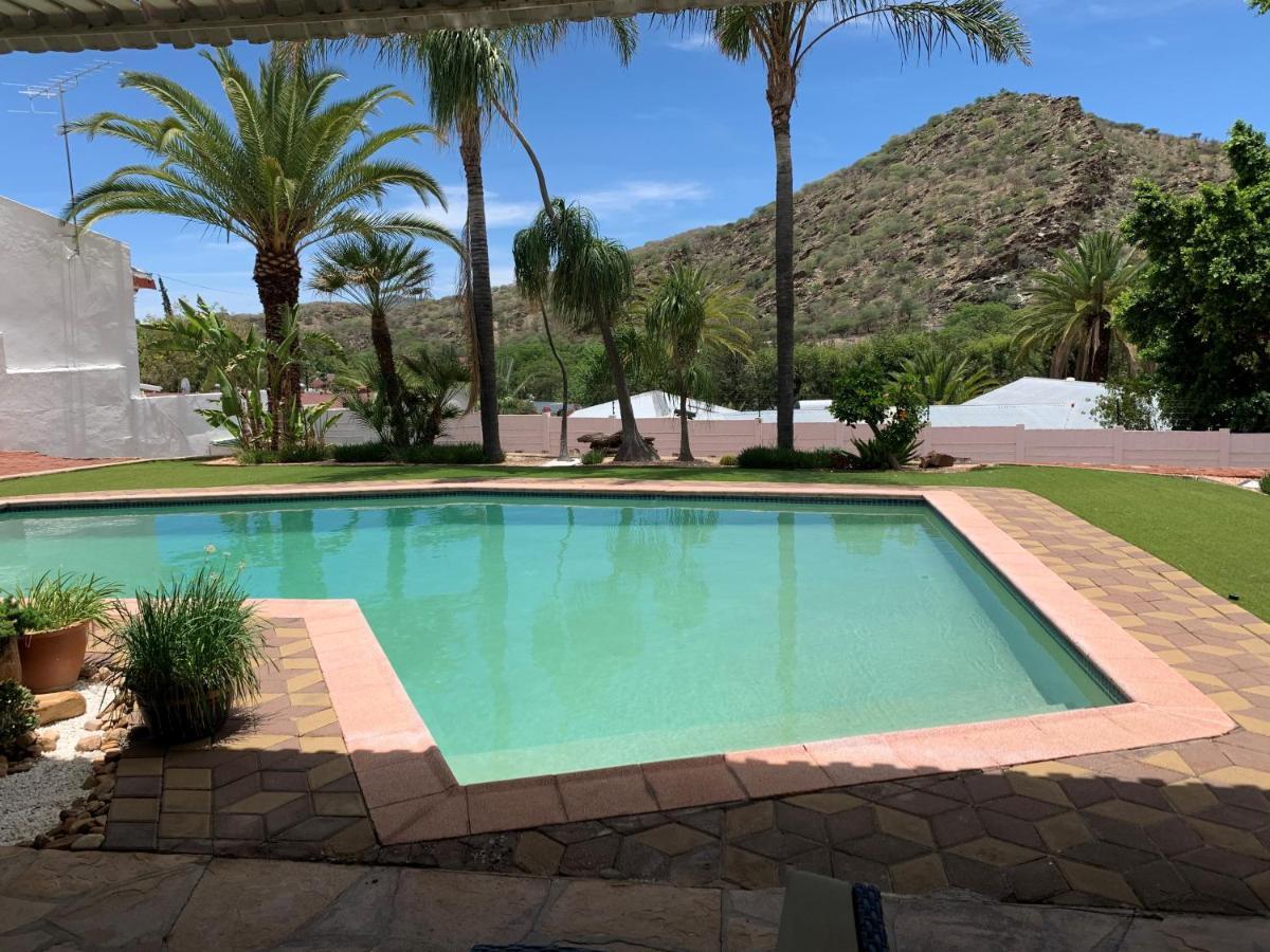 Tourmaline Holiday House Villa Windhoek Luaran gambar